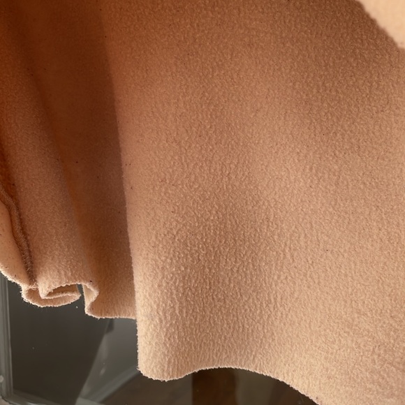 Urban Outfitters tan cropped hoodie - Picture 5 of 9